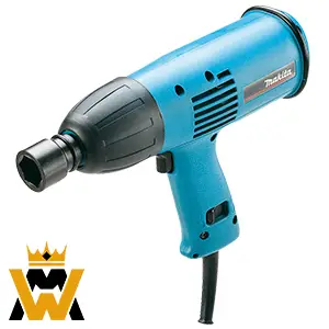 Llave de impacto 1-2 6905H MAKITA